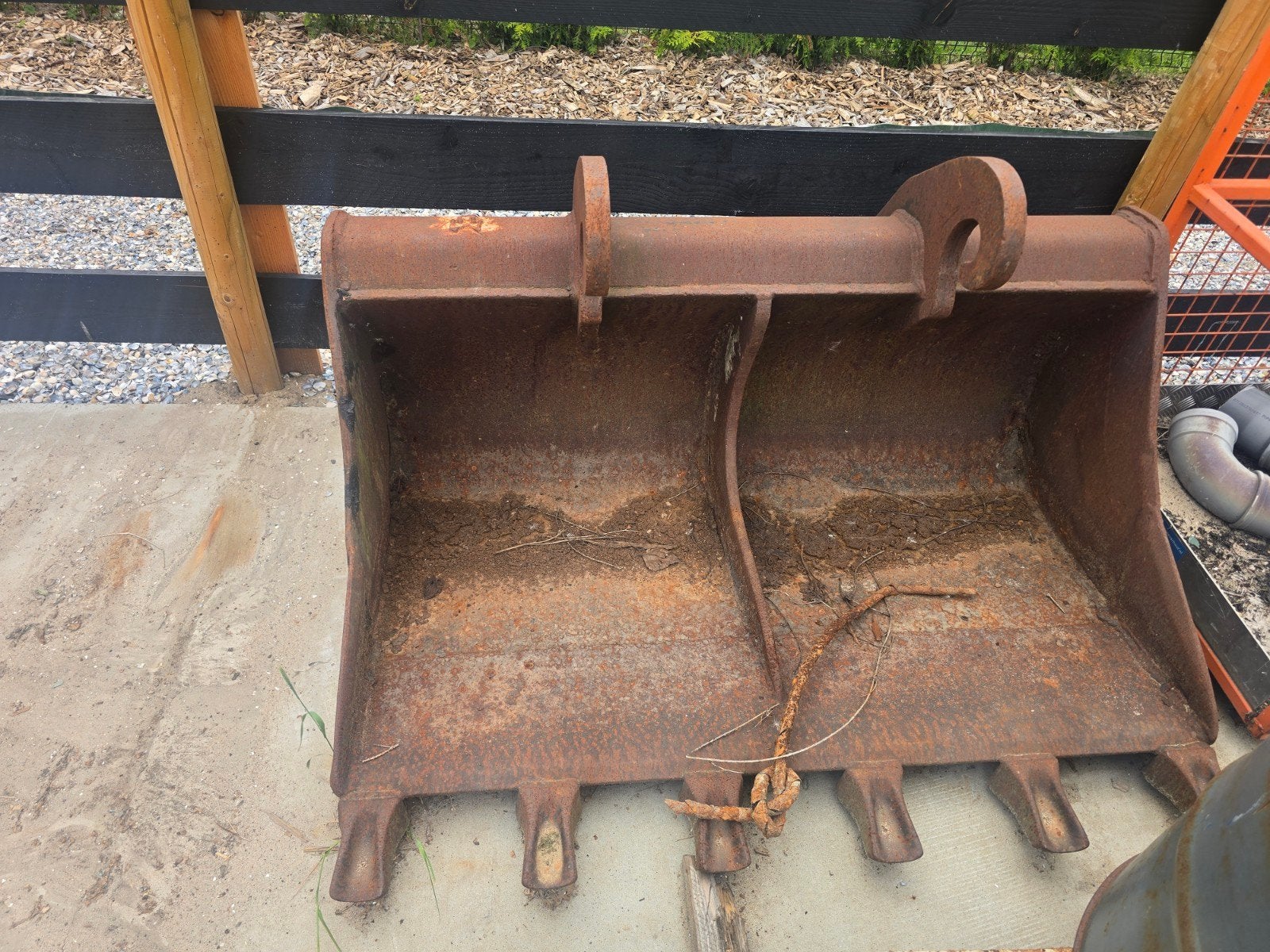 Tandenbak CW 30, Ophalen