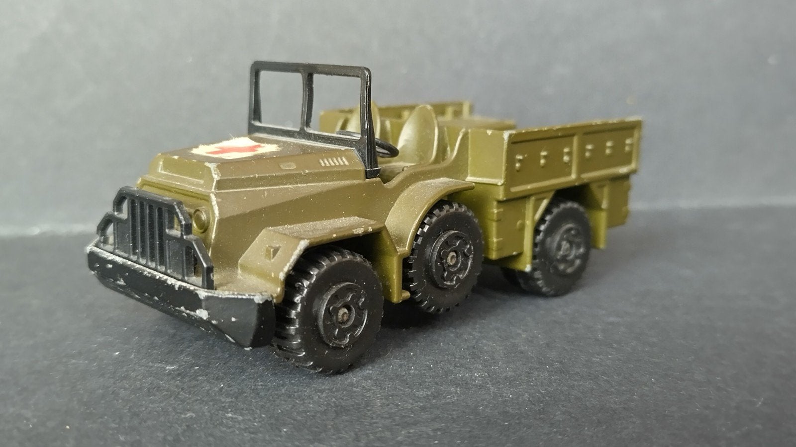 Daf ya 126 Ambulance 1:50 Matchbox Battlekings Pol, Hobby en Vrije tijd, ., Bus of Vrachtwagen, Matchbox, .