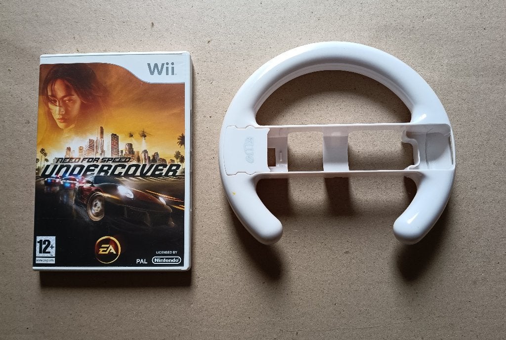 need for speed undercover met stuurtje nintendo wii, Spelcomputers en Games, Games | Nintendo Wii, 1 speler, Racen en Vliegen