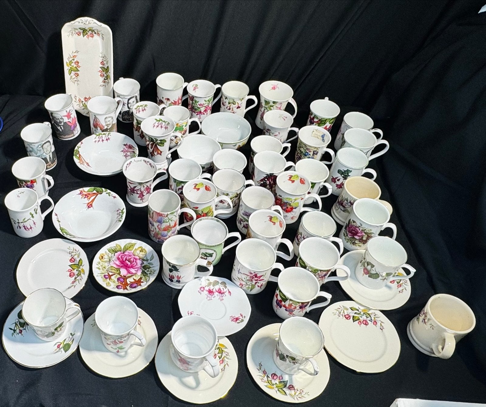 Unieke collectie van 62 stuks Engels bone china & keramiek, Gebruikt, Overige merken, Klassiek, Ophalen of Verzenden