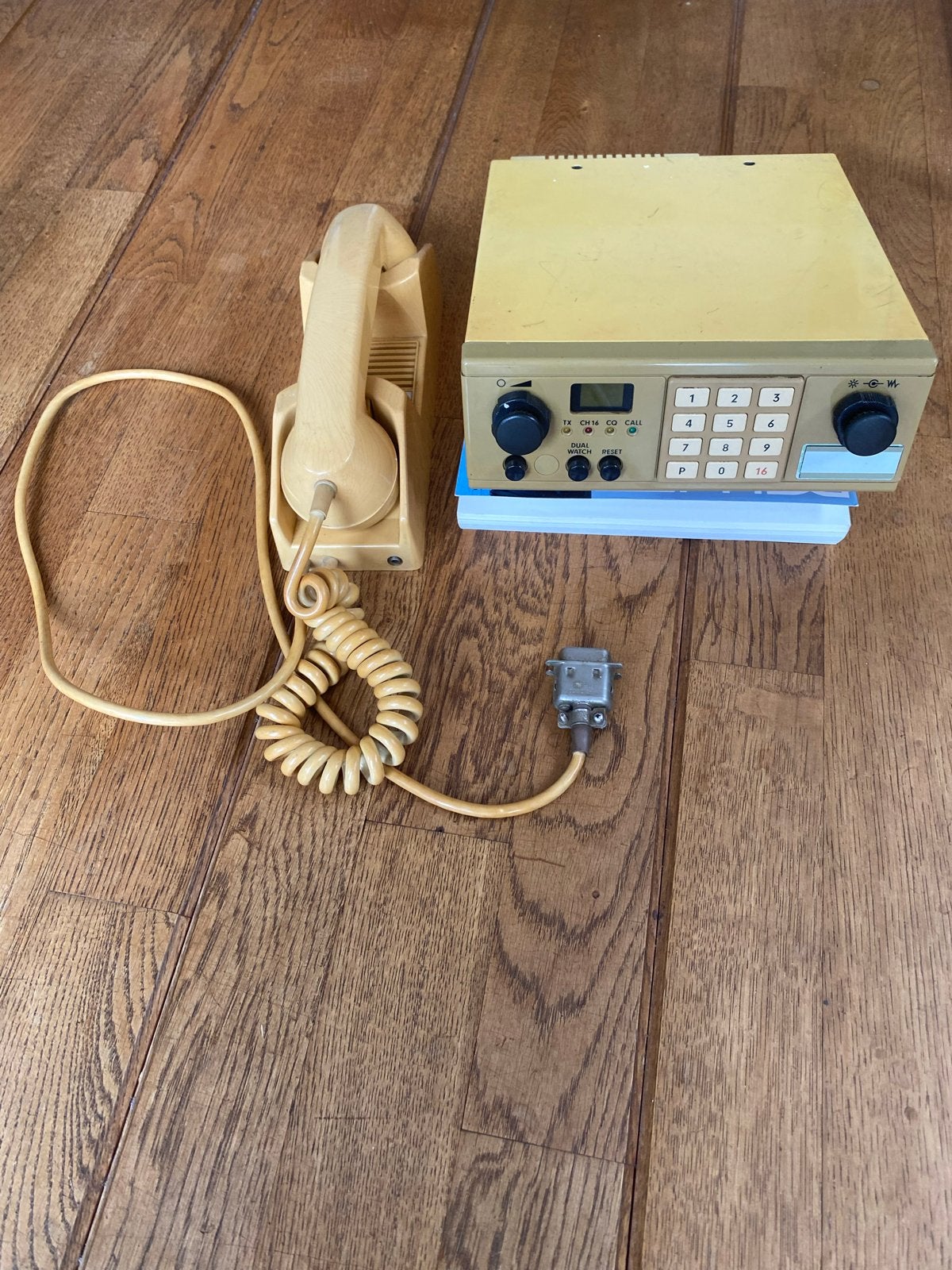 Vintage Marifoon  kelvin Hughesmet Hoorn -, Telecommunicatie, Ophalen of Verzenden, Gebruikt, 15 km of meer, Portofoon of Walkie-talkie