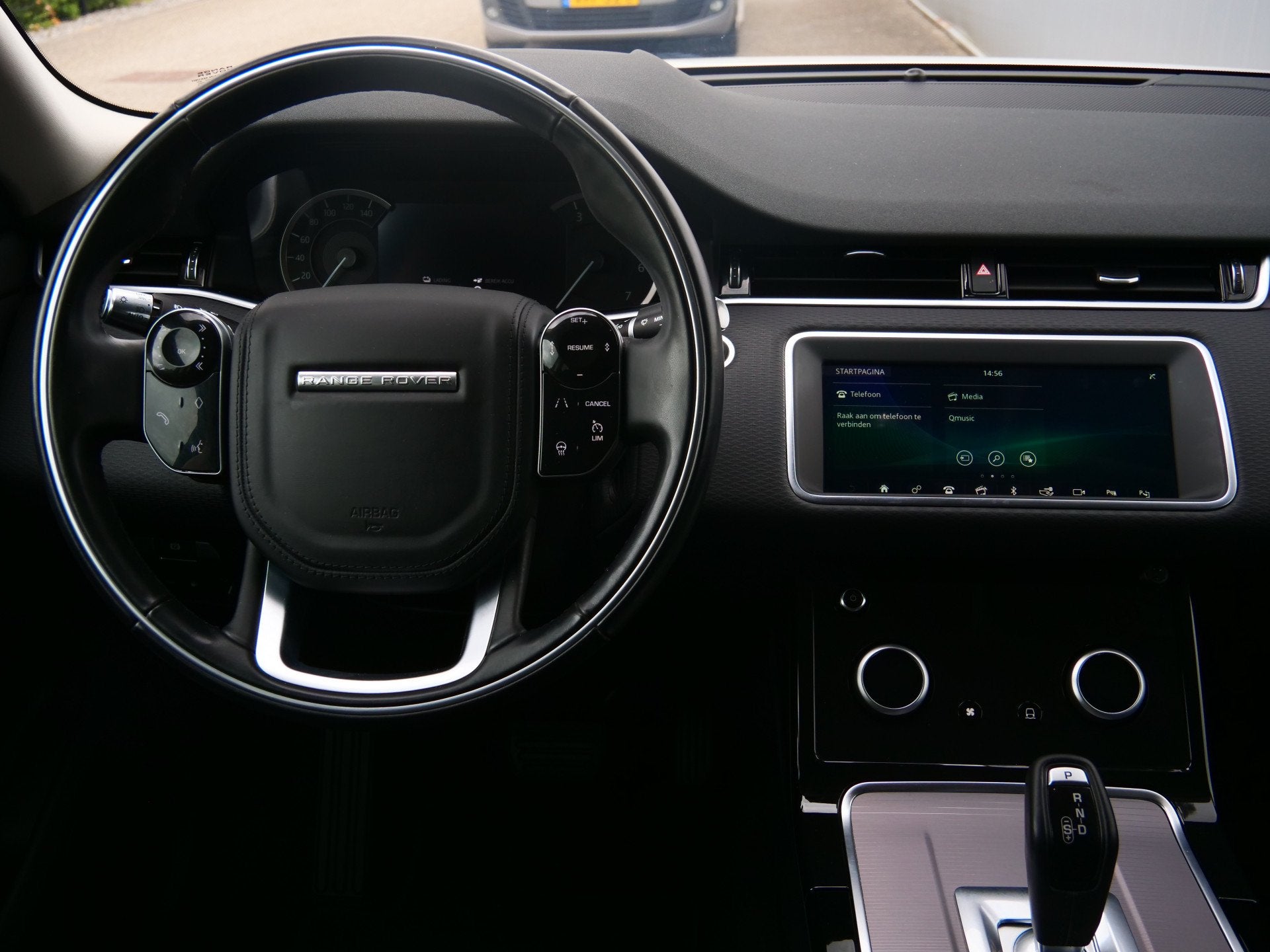 Land Rover Range Rover Evoque 1.5 P300e AWD 309 Pk Automaat, 309 pk, Stof, Wit, Plug-in hybride