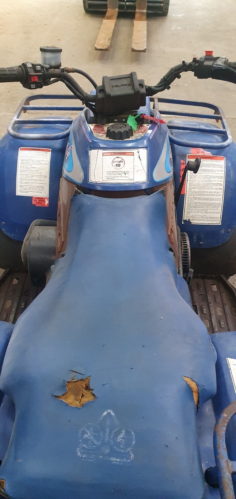 Polaris dbat diesel met landbouwkenteken, Motoren, 1 cilinder