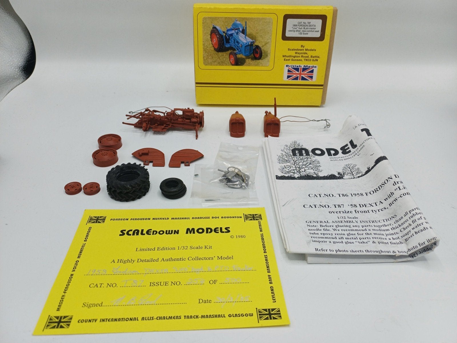 Scaledown models Fordson Dexta 1958 kit, Ophalen of Verzenden, Zo goed als nieuw, Auto, Overige merken