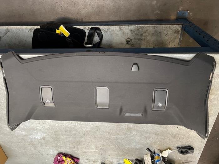 Hoedenplank van een BMW 3-Serie, Auto-onderdelen, Interieur en Bekleding, Gebruikt, -, -, Ophalen of Verzenden