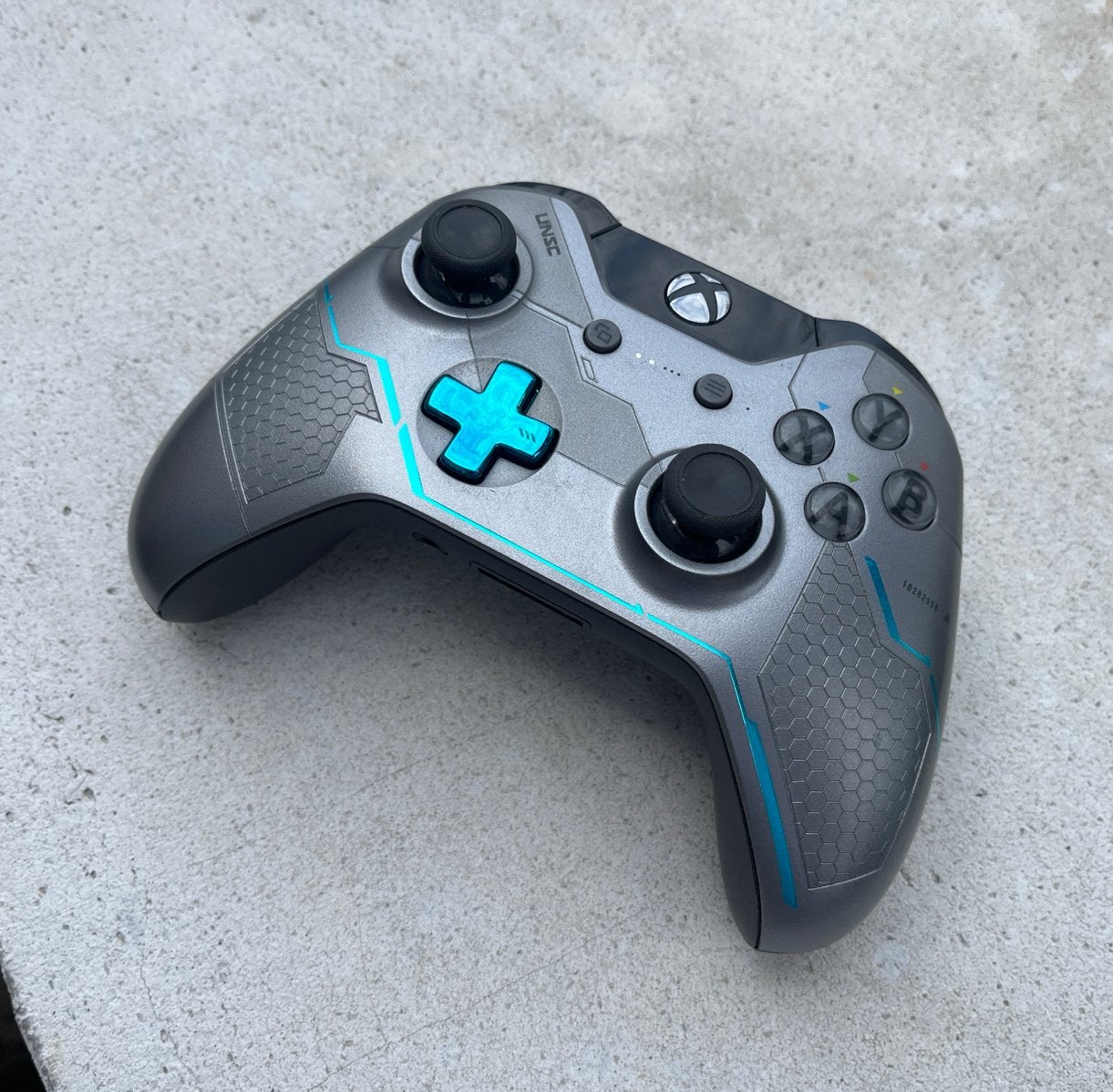 Xbox One Controller - Halo 5 Guardians Limited Edition, Ophalen of Verzenden, Zo goed als nieuw, Xbox One, Controller