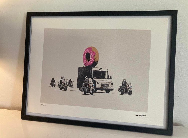 BANKSY : lithografie met certificaat, Antiek en Kunst, Ophalen of Verzenden