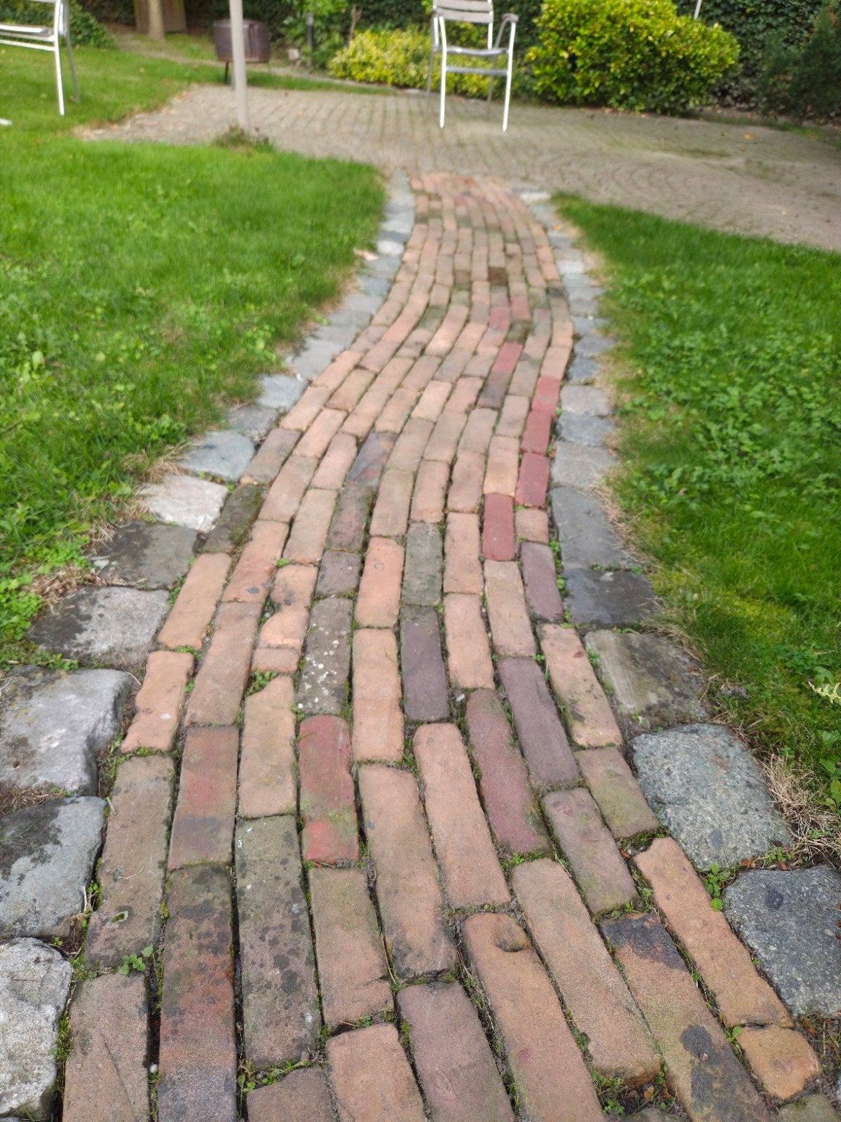 GRATIS AF TE HALEN: ca. 550 oude metselstenen / waaltjes!, Ophalen, Gebruikt, 5 tot 10 m², Klinkers
