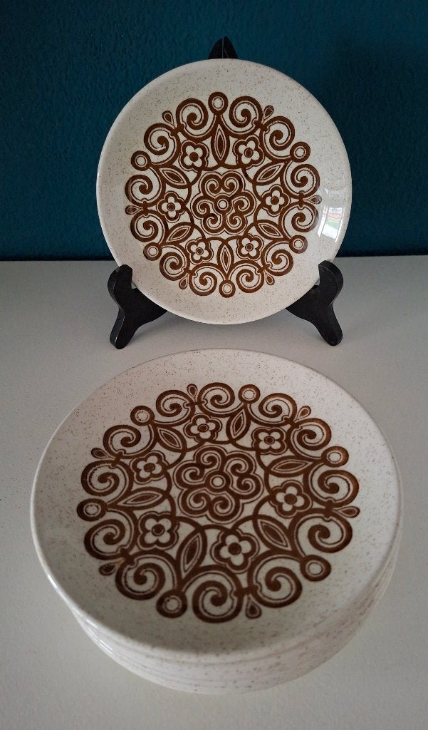 Zes vintage Biltons Celtic Rose bordjes, Huis en Inrichting, Ophalen of Verzenden, Zo goed als nieuw, Bord(en), Overige stijlen