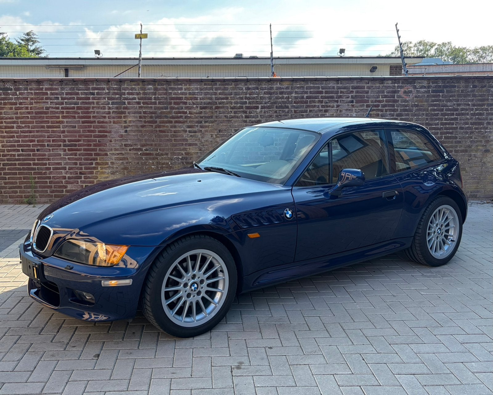 BMW Z3 2.8 automaat Coupe Uniek exemplaar !, Auto's, Automaat, Achterwielaandrijving, Blauw, Leder