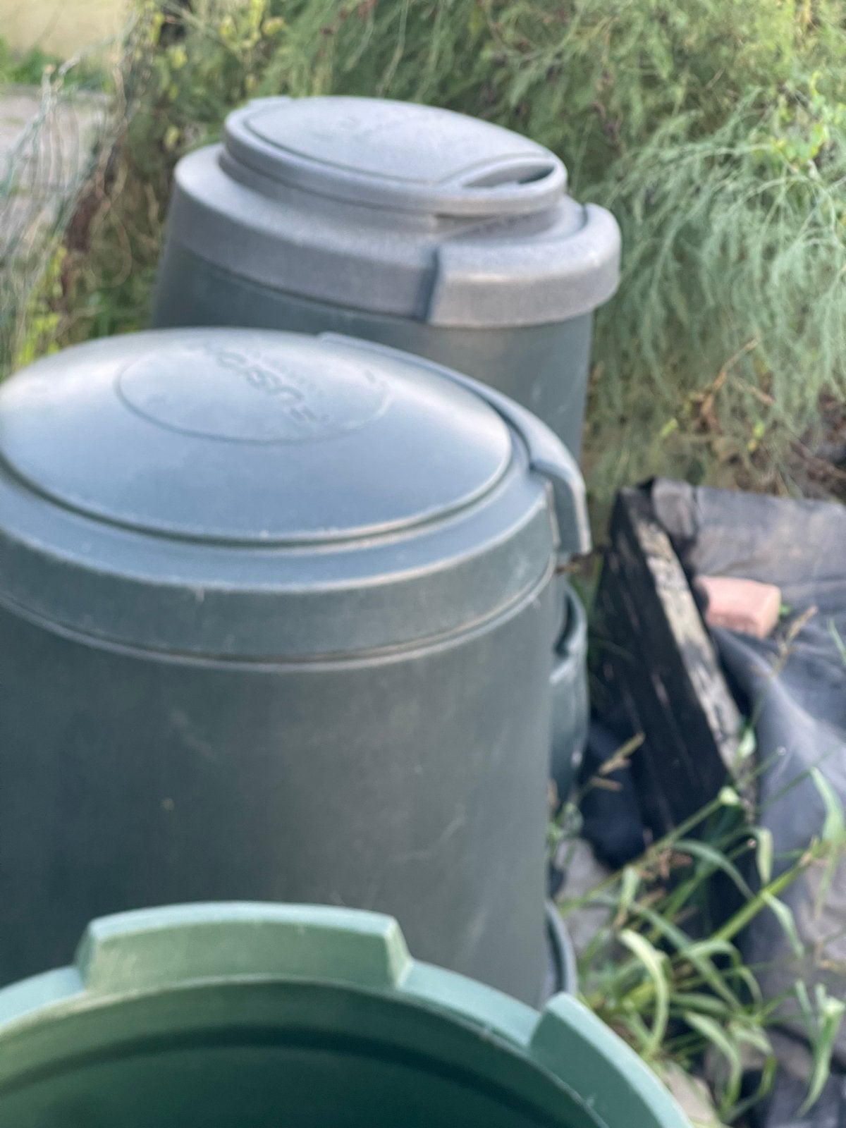 3 Composttonnen met deksels, onderschijf en zijklep, Ophalen, Gebruikt