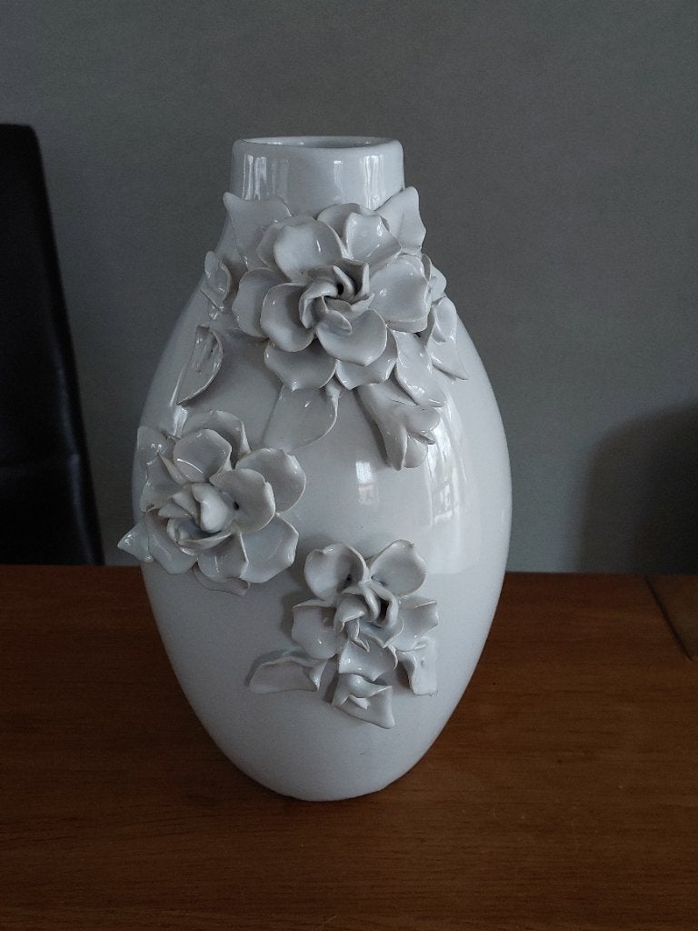 Westwing witte 3D vaas 28cm, Huis en Inrichting, Woonaccessoires | Vazen, Ophalen, Gebruikt, Wit