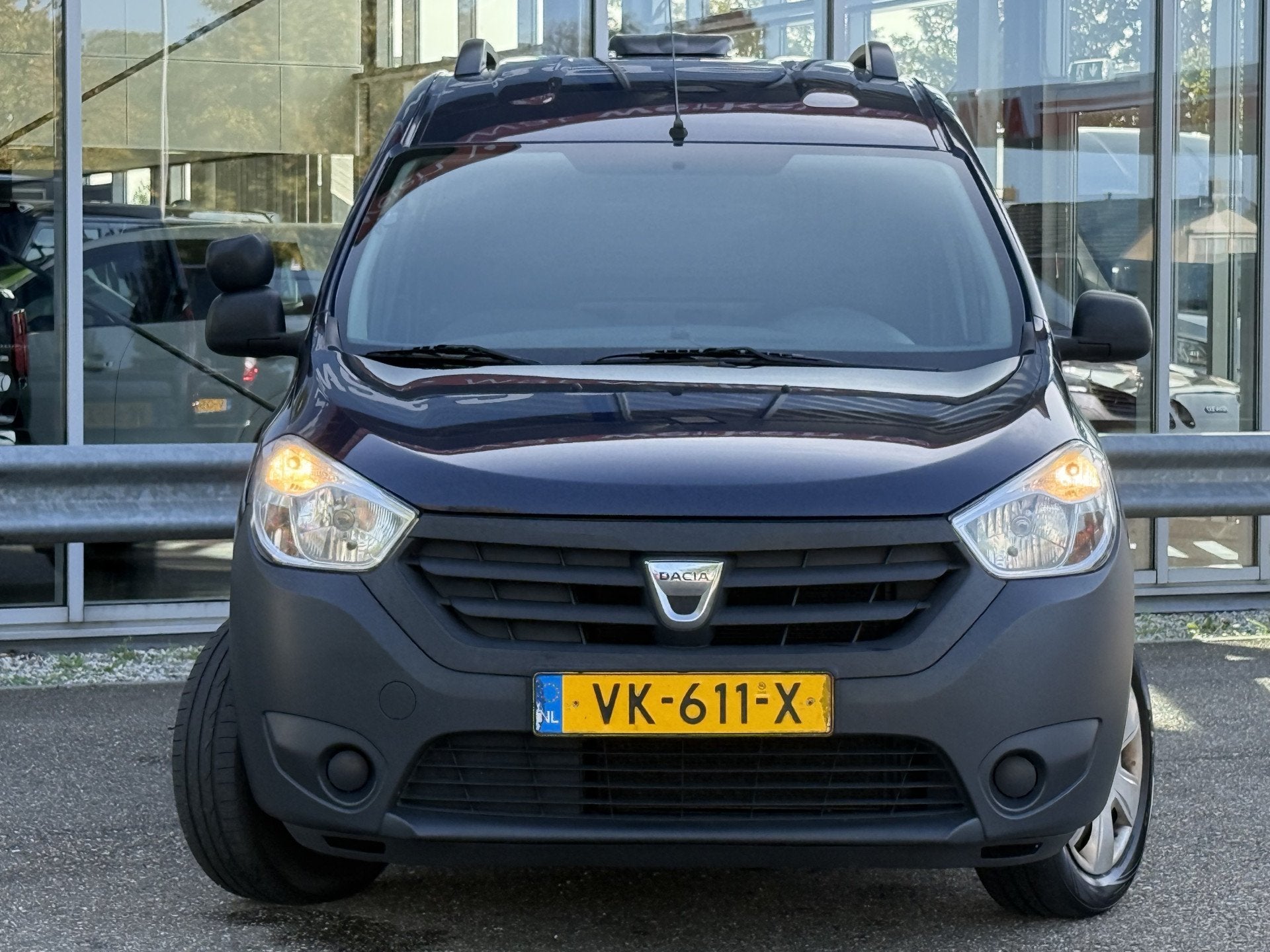 Dacia Dokker 1.6 Basic | marge/btw-vrij, Stof, Gebruikt, Zwart, 4 cilinders