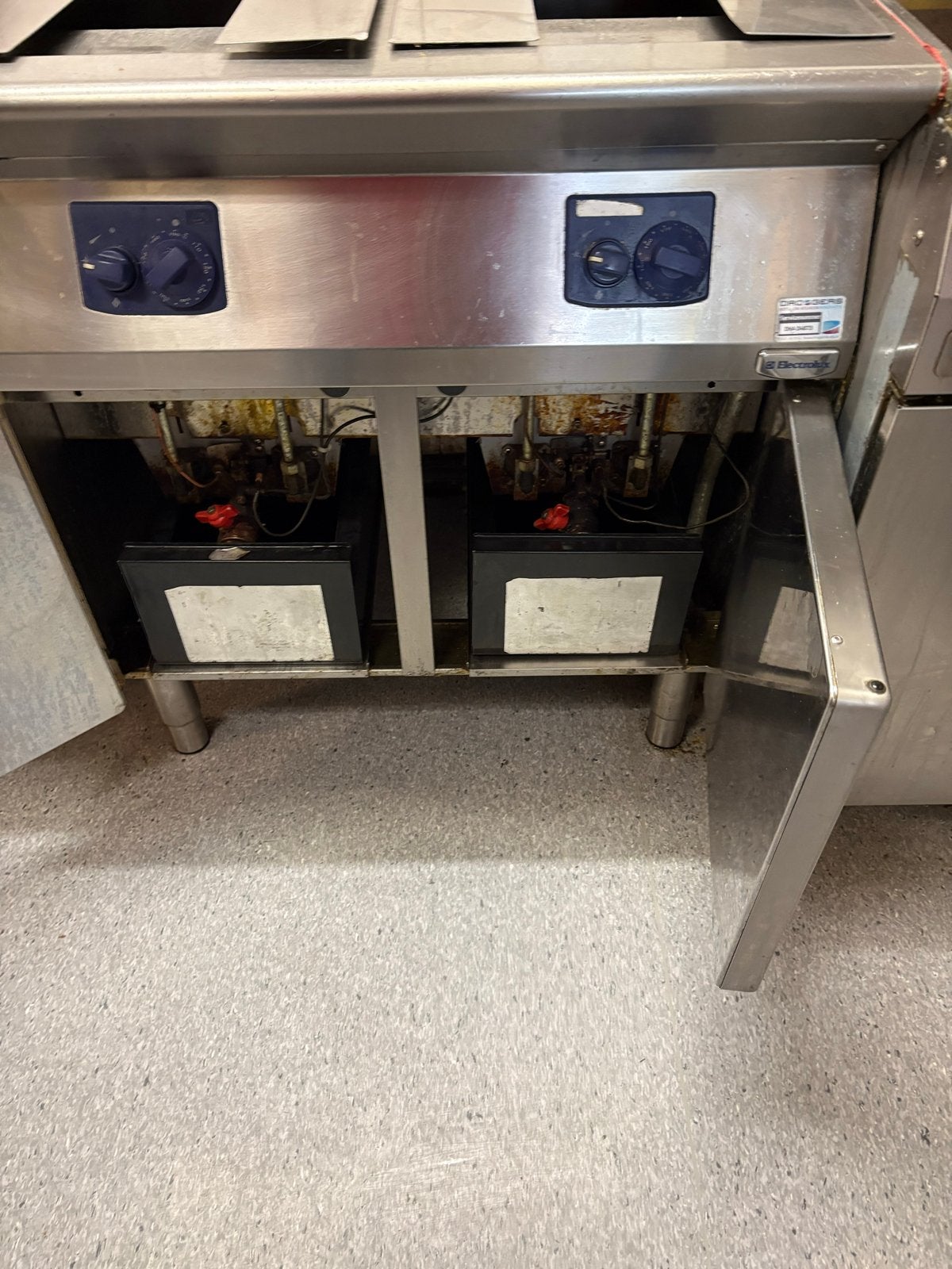 Electrolux Dubbele Gasfriteuse 2 x 15 Liter - Horeca, Ophalen, Gebruikt, Fornuis, Frituur en Grillen