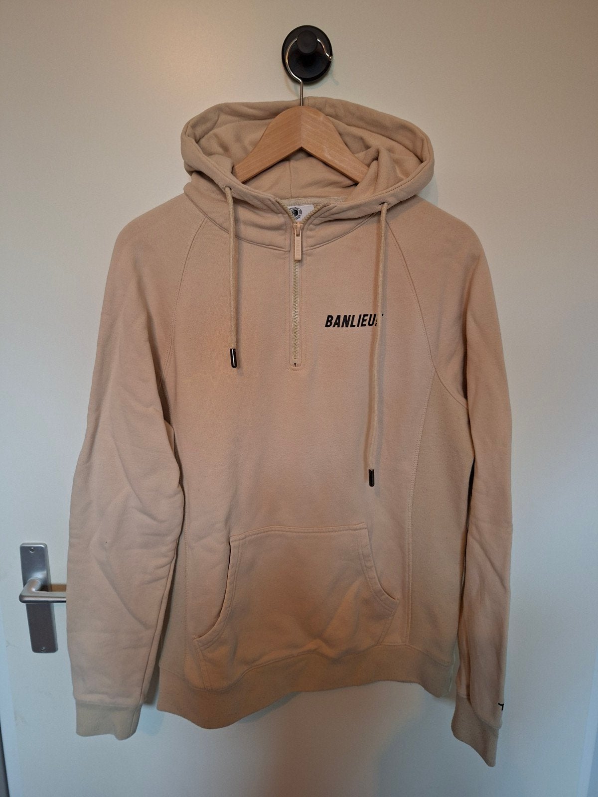 Banlieue trainingspak (hoodie en joggingbroek) - Maat M, Maat 48/50 (M), Beige, Ophalen of Verzenden, Zo goed als nieuw