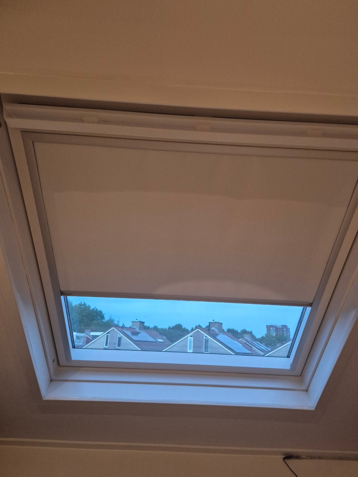 Velux GGU S06 Dakraam met verduisterend rolgordijn, Ophalen, Gebruikt, 80 tot 120 cm, 80 tot 120 cm