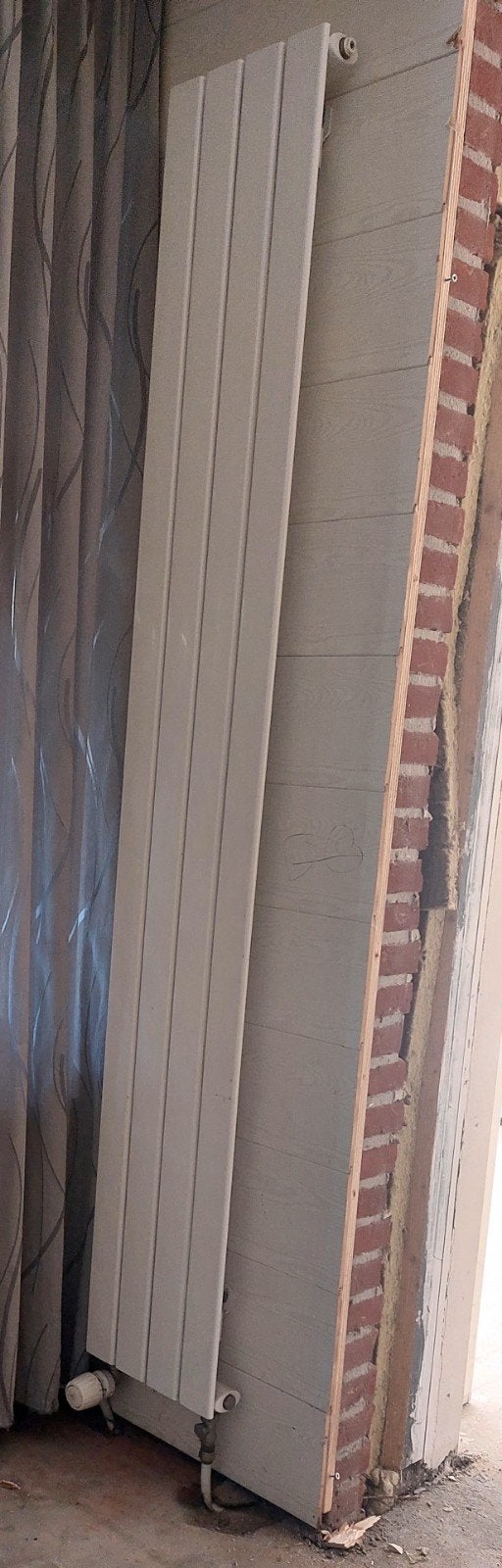 Design radiator, Doe-het-zelf en Verbouw, Ophalen, Gebruikt, Radiator, Minder dan 60 cm