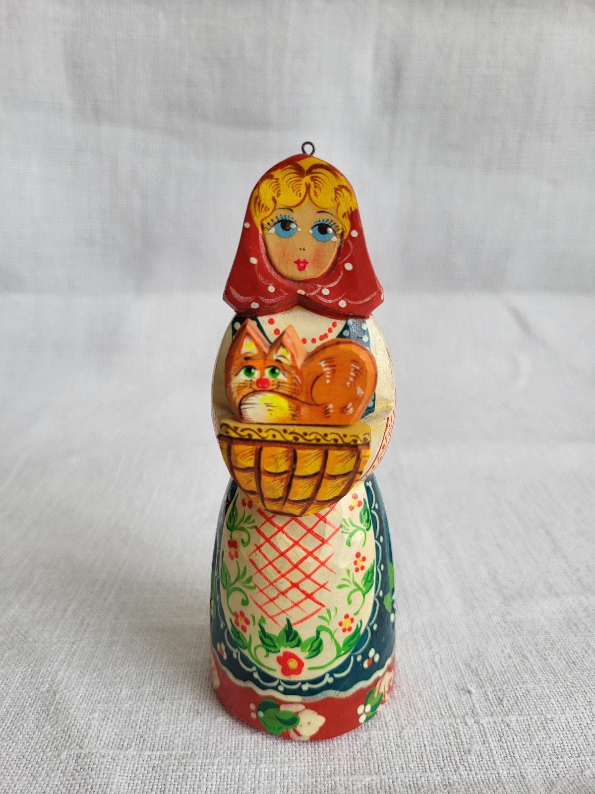 Houten poppetje met rode kater, Verzamelen, Ophalen of Verzenden