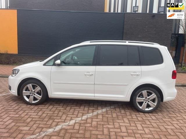 Volkswagen Touran Automaat. Highline, Euro 5, 15 km/l, Gebruikt, Automatische klimaatregeling