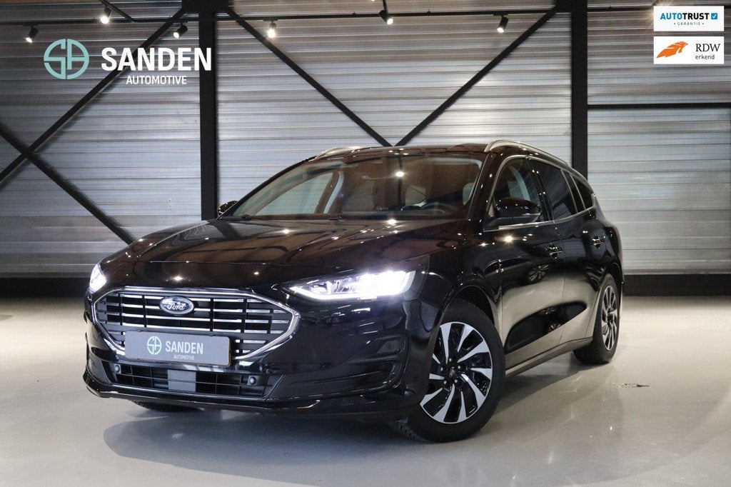 Ford Focus Wagon 1.0 EcoBoost Hybrid Titanium | LAGE KM STAN, Auto's, Gebruikt, Zwart, Handgeschakeld, 19 km/l
