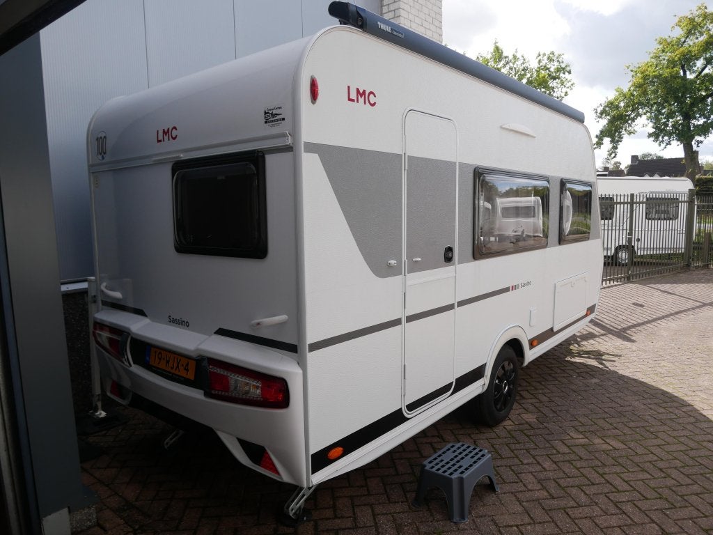 LMC Sassino 430 D Elektrische casseteluifel, Caravans en Kamperen, Bedrijf, Treinzit, Schokbreker, LMC en Münsterland