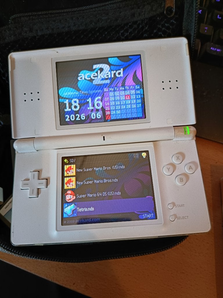 Nintendo ds, Spelcomputers en Games, Ophalen, Gebruikt, Wit, DS Original of Phat