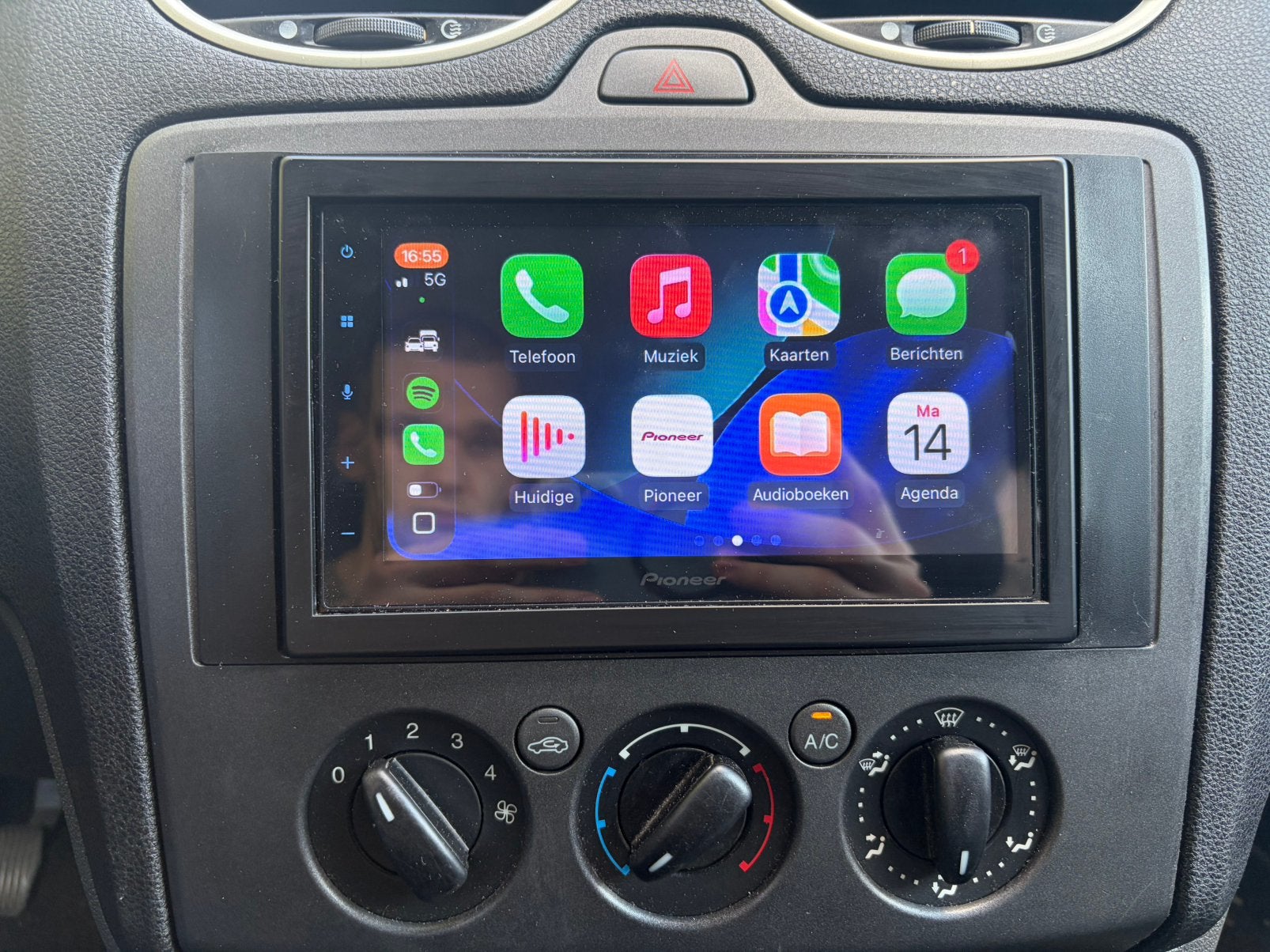 Foto 11 van Ford Focus 1.4 (2005) | gereviseerde motor, CarPlay, Pirelli