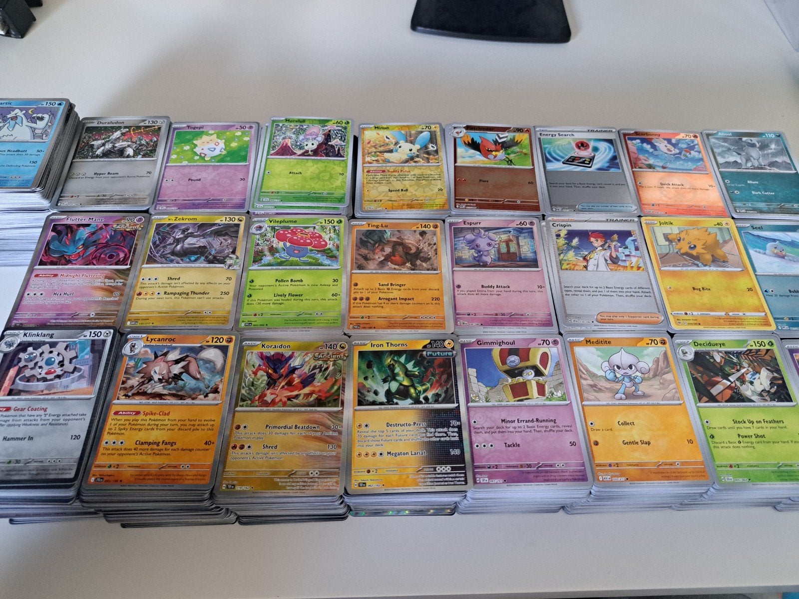 5000 Pokémon kaarten: 3200 Reverse Holo en 1800 Holo, Ophalen of Verzenden, Zo goed als nieuw, Meerdere kaarten