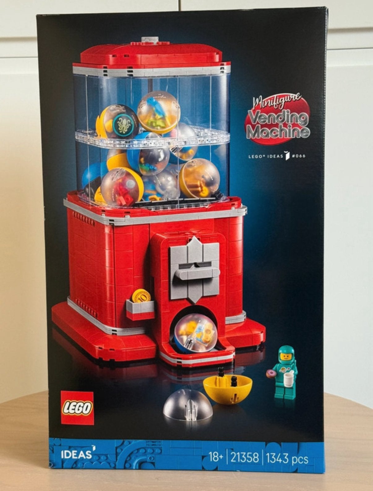 NEW Lego 21358 IDEAS minifigure vending machine, Ophalen of Verzenden, Nieuw