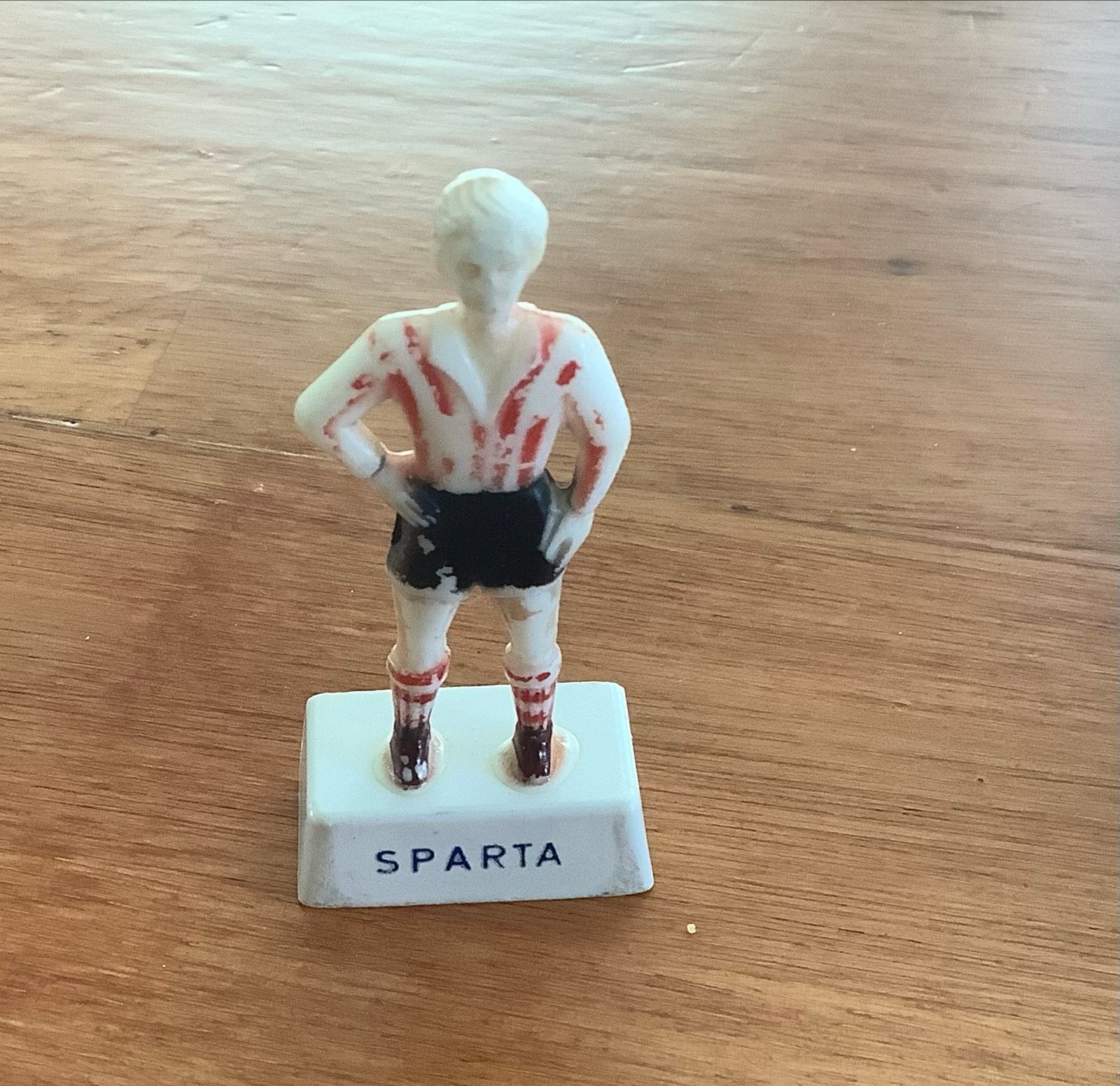 Vintage Sparta Voetbalbeeldje - Uniek Verzamelobject, Ophalen of Verzenden, Gebruikt, Sparta, Beeldje of Poppetje