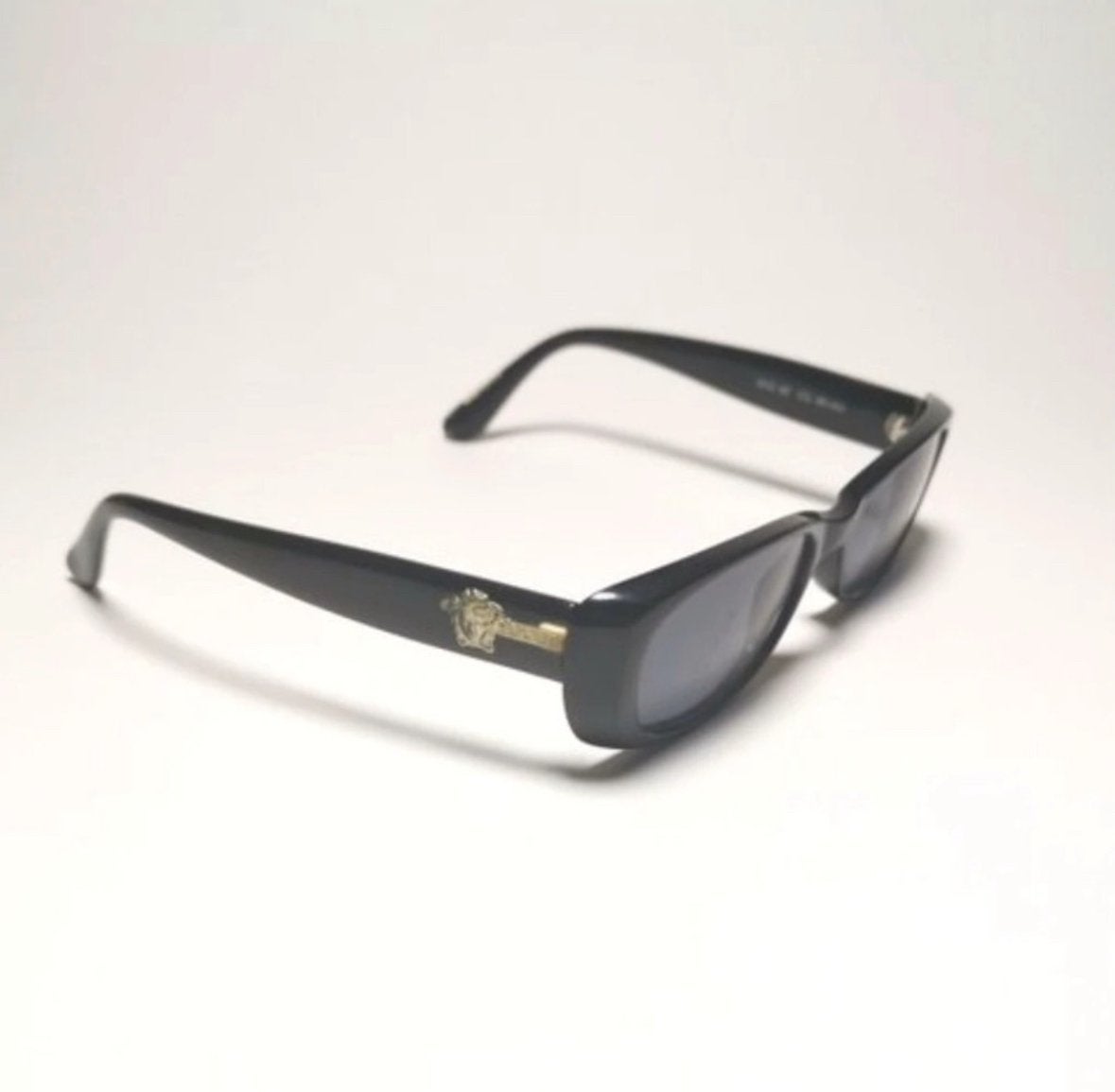 Vintage Versace Medusa Sunglasses, Sieraden, Tassen en Uiterlijk, Zonnebrillen en Brillen | Heren, Ophalen of Verzenden, Zo goed als nieuw