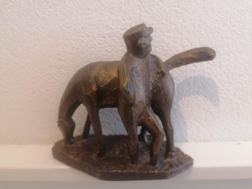 Beeldje, "T Peerd van ome Loeks, Ophalen of Verzenden, Zo goed als nieuw, Dier