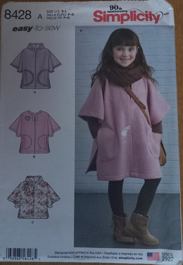 Naaipatroon Simplicity 8428 poncho voor meisjes, Hobby en Vrije tijd, Kledingpatronen, Overige merken, Overige typen, Kind, Ophalen of Verzenden