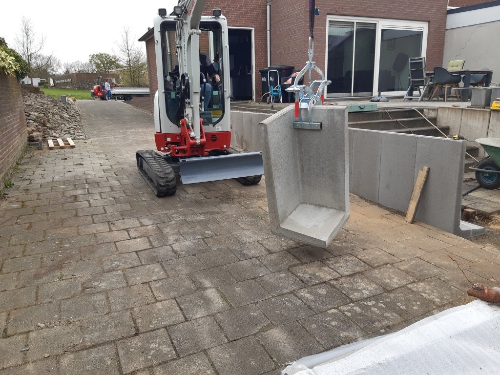 Foto 5 van Minigraver met machinist