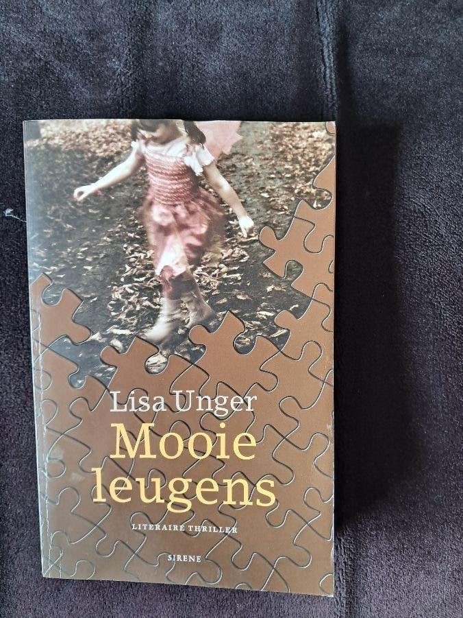 mooie leugens : Lisa Unger, Ophalen of Verzenden, Zo goed als nieuw