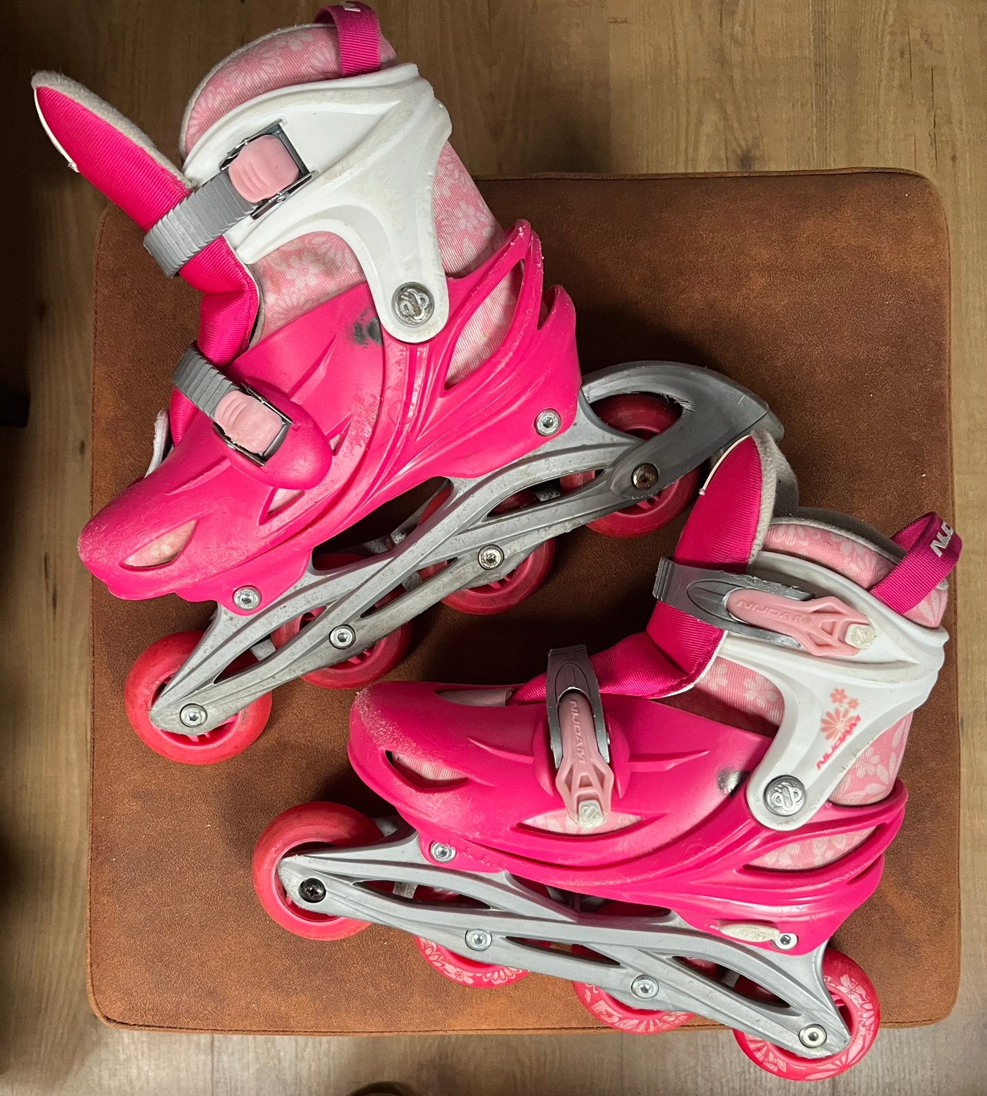 Rose  roller skate! Uitschuifbaar! Maat 33t/m 36, Ophalen of Verzenden, Verstelbaar, Gebruikt, Kinderen