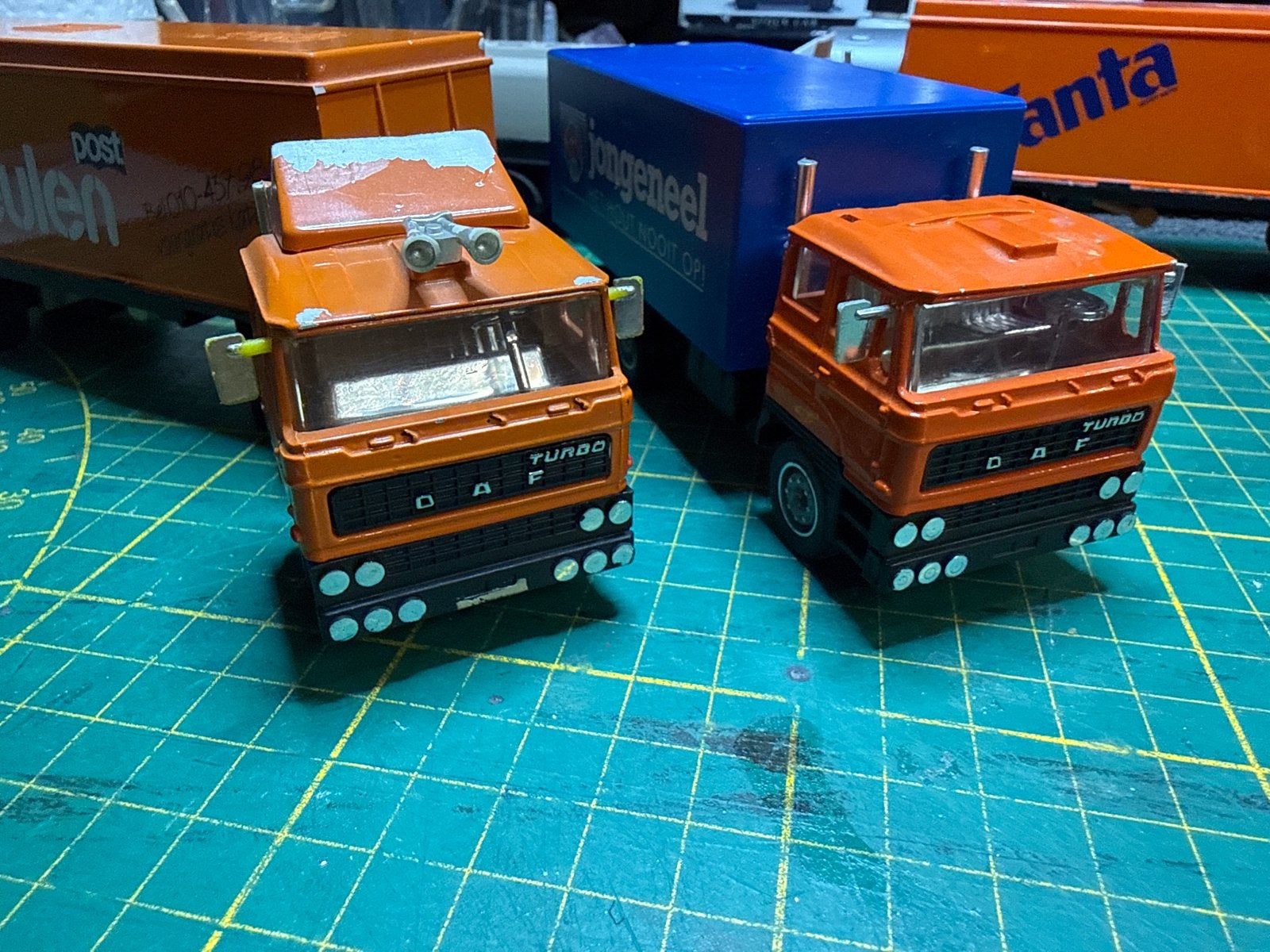 DAF F2800 vrachtwagens met Termeulen en Jongeneel trailers, Ophalen of Verzenden, Gebruikt