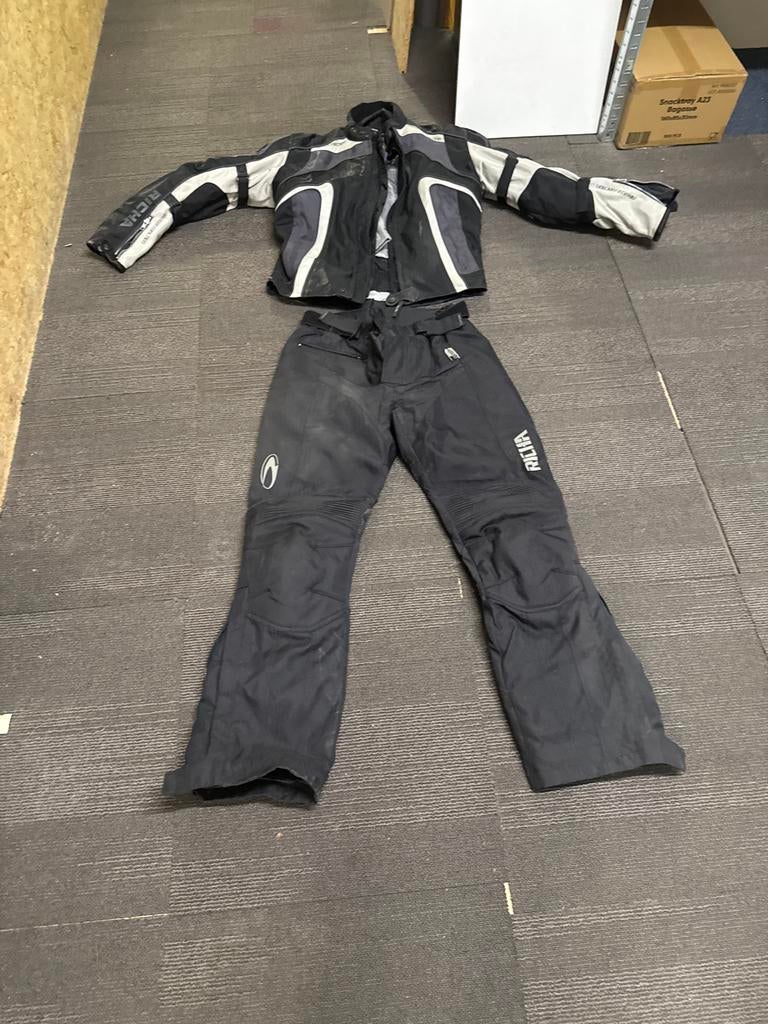 Richa motorpak: jas maat S, broek maat M, Ophalen of Verzenden, Tweedehands, Combipak
