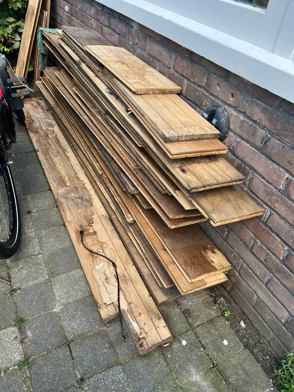 Gratis restpartij eikenhoute vloer, Doe-het-zelf en Verbouw, Hout en Planken, Ophalen, Gebruikt, Minder dan 25 mm, Eiken