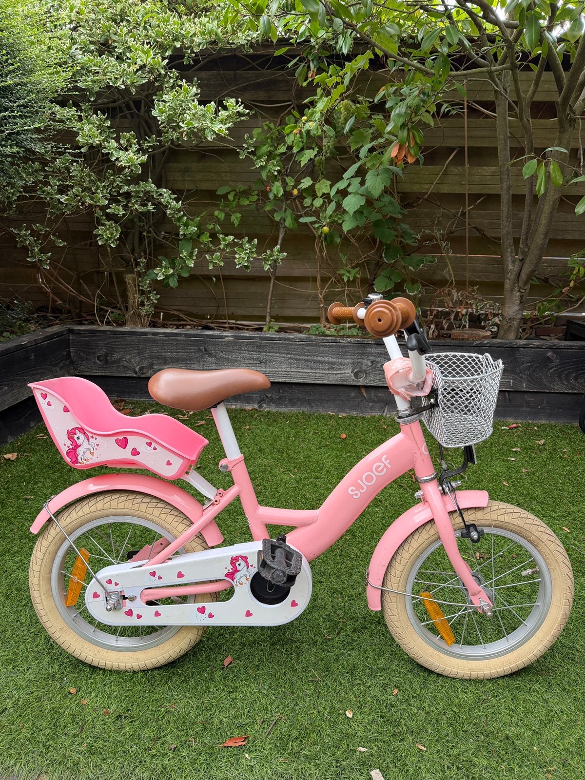 Sjoef roze kinderfiets 14 inch, Fietsen en Brommers, Ophalen, Zo goed als nieuw, Minder dan 16 inch