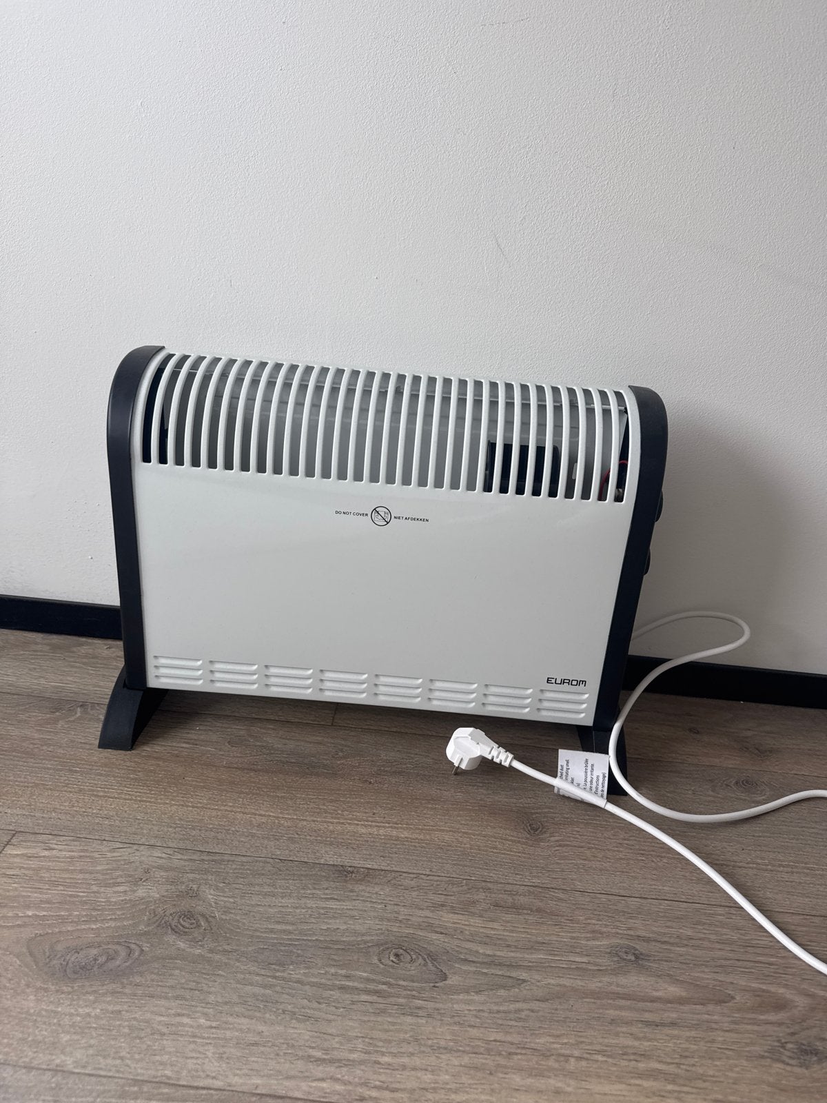 Eurom Convector Kachel - Zo goed als nieuw, Doe-het-zelf en Verbouw, Ophalen, 30 tot 80 cm, Kachel, Zo goed als nieuw