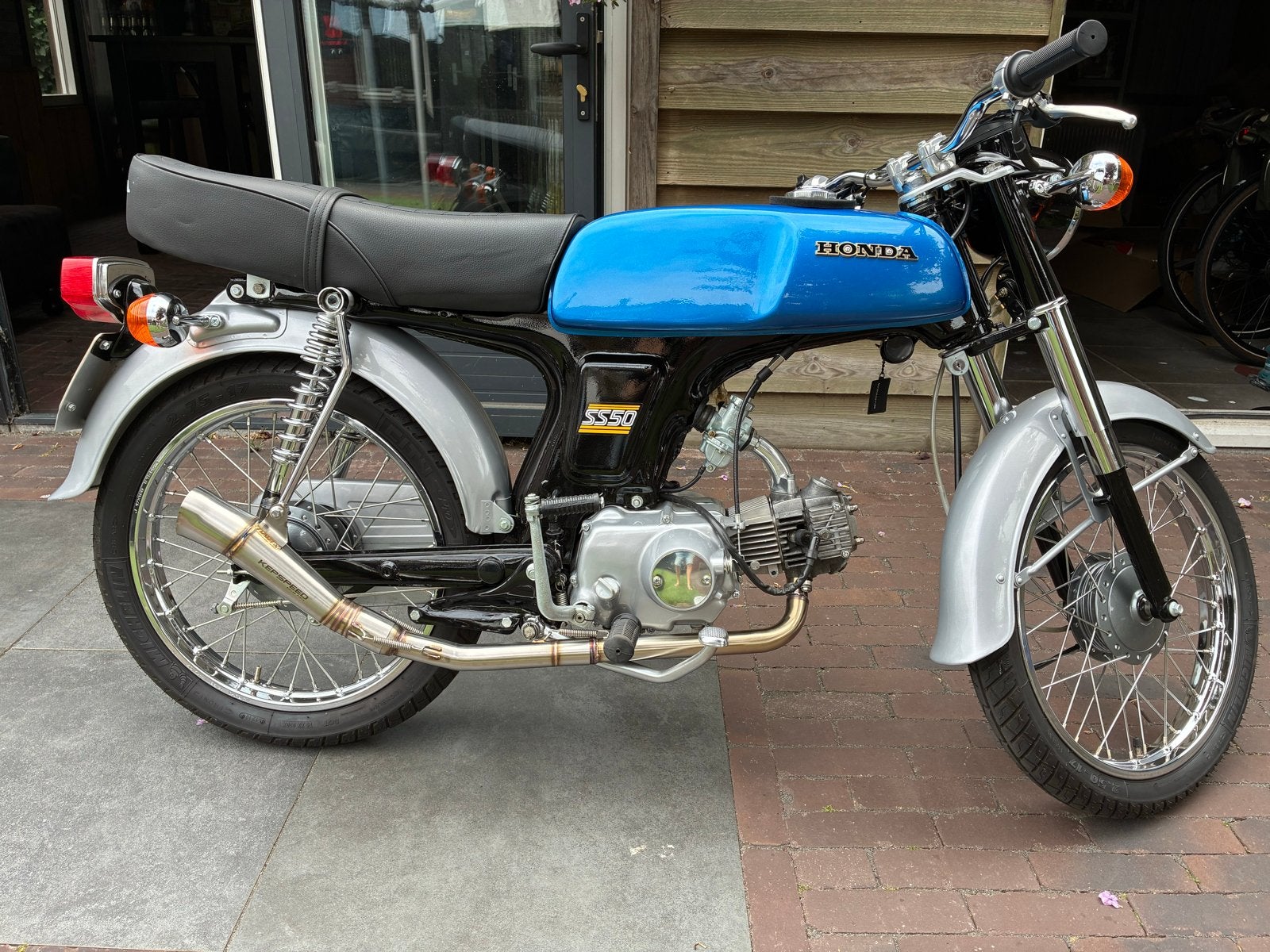 Honda SS50 met 70cc motorblok, GP uitlaat en elektronische o, Fietsen en Brommers, Brommers | Oldtimers, Ophalen, Overige merken