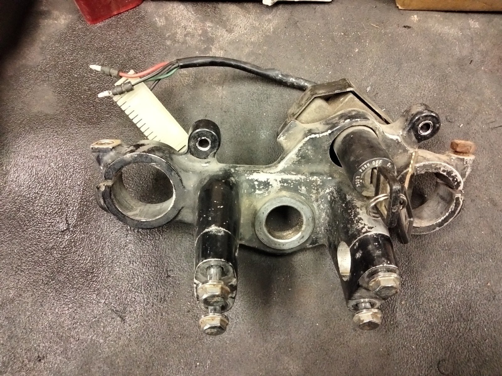 Balhoofdplaat met contactslot Honda MTX 125R 200R, Motoren, Ophalen of Verzenden, Gebruikt
