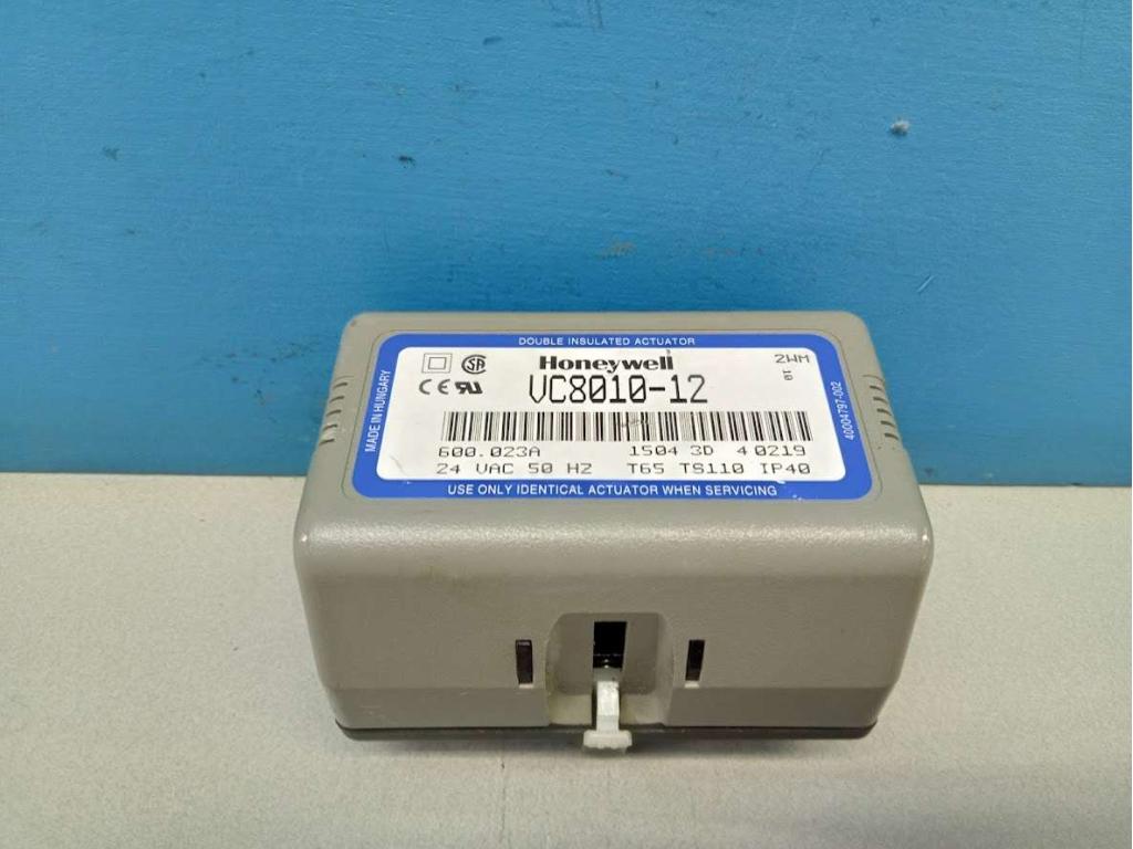 Driewegklep/Actuator motor (Honeywell) VC8010-12, Doe-het-zelf en Verbouw, Niet ingevuld, Cv-ketel of Combi-ketel, Niet ingevuld