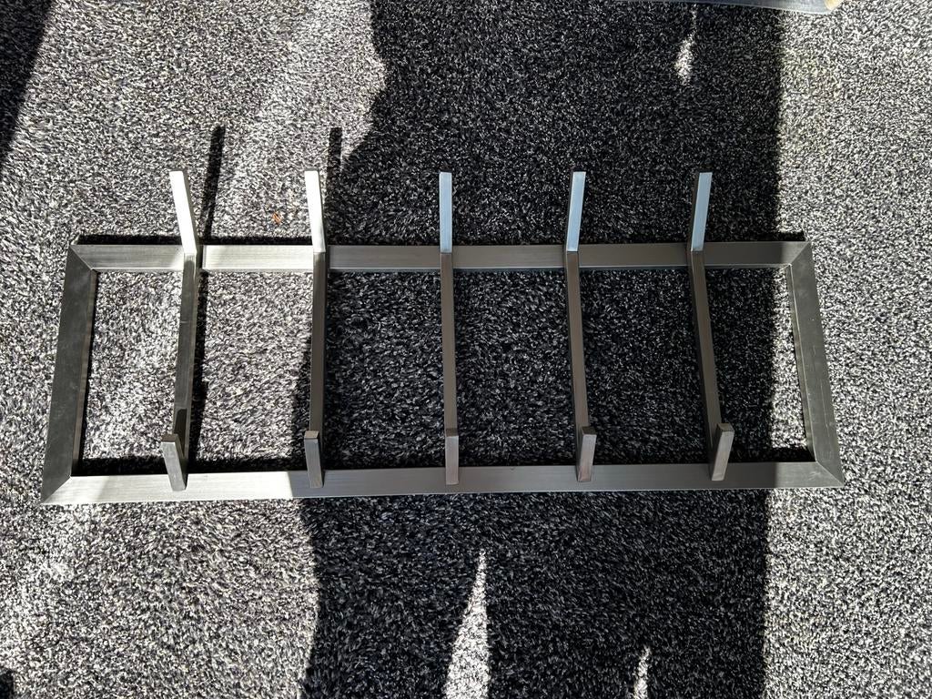 Moderne RVS staal wandkapstok, Gebruikt, Minder dan 100 cm, Metaal, Ophalen