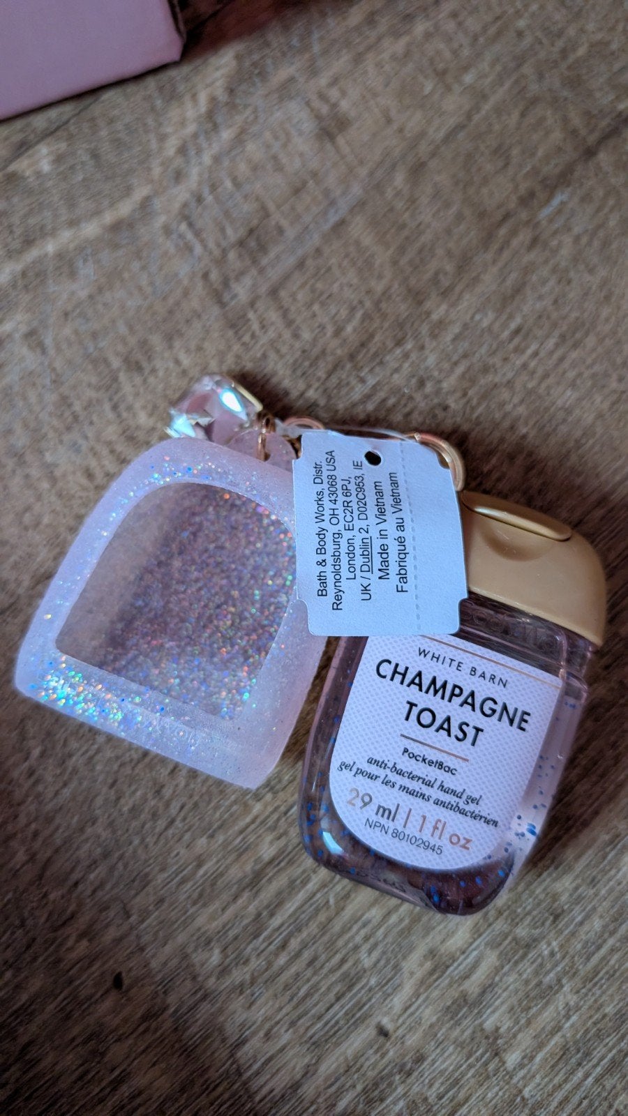 Bath & Body Works Handgel Champagne Toast met houder, Ophalen of Verzenden, Nieuw, Overige typen