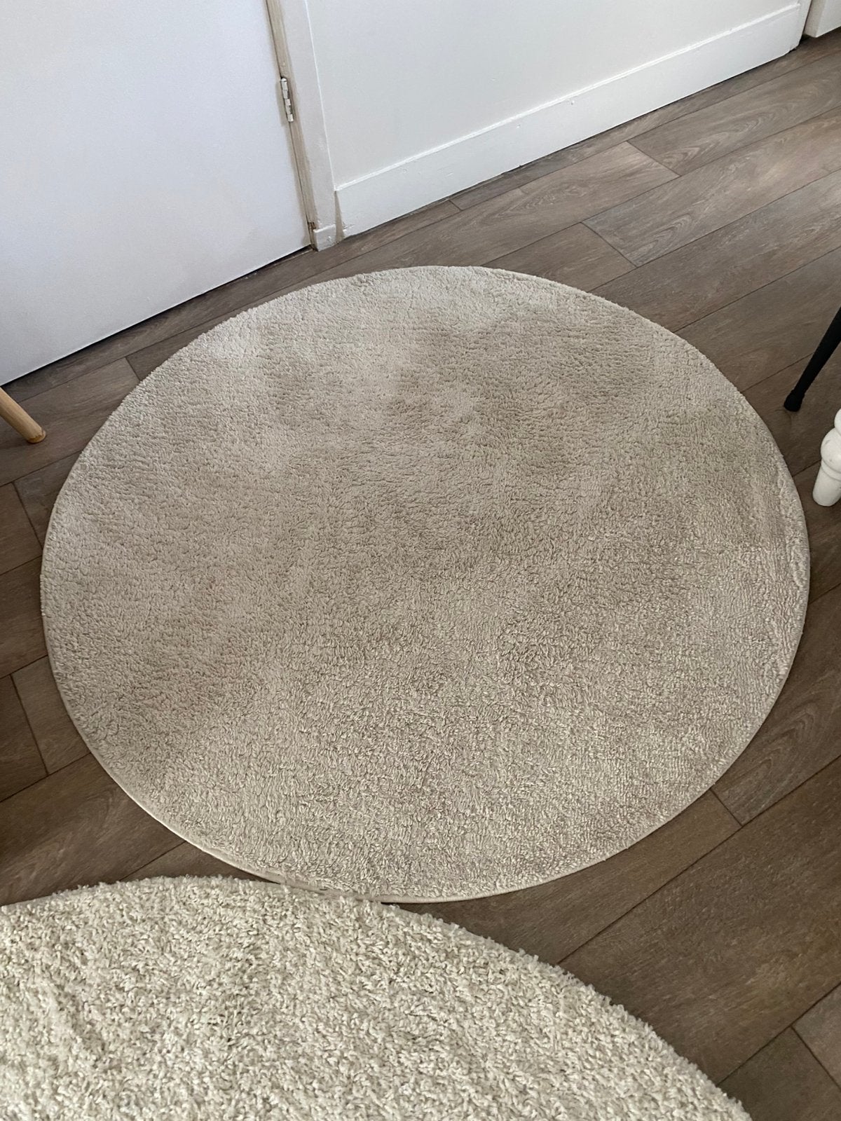 Rond beige kleed/130 rond, Huis en Inrichting, Ophalen, Rond, Zo goed als nieuw, 75 cm of meer