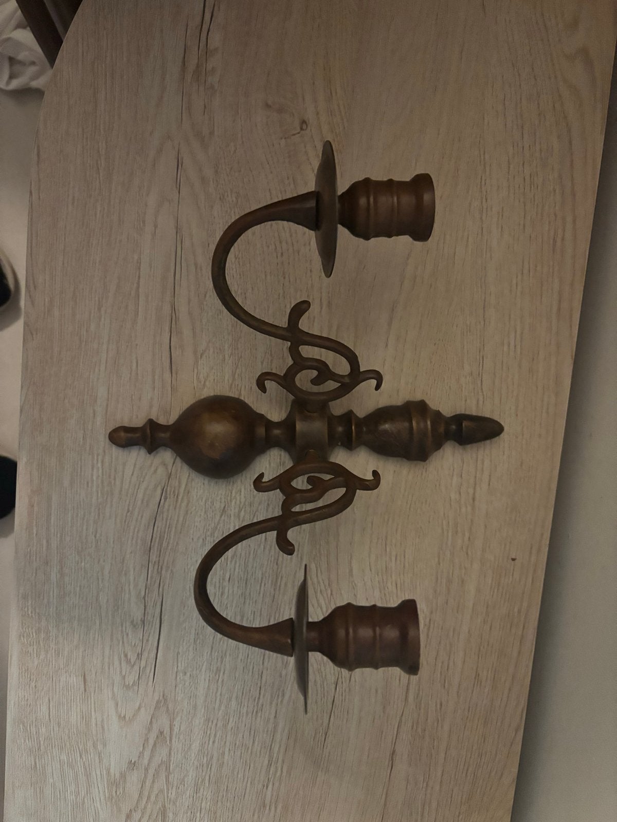Antieke koperen wandkandelaar met twee armen, Ophalen of Verzenden, Koper of Brons