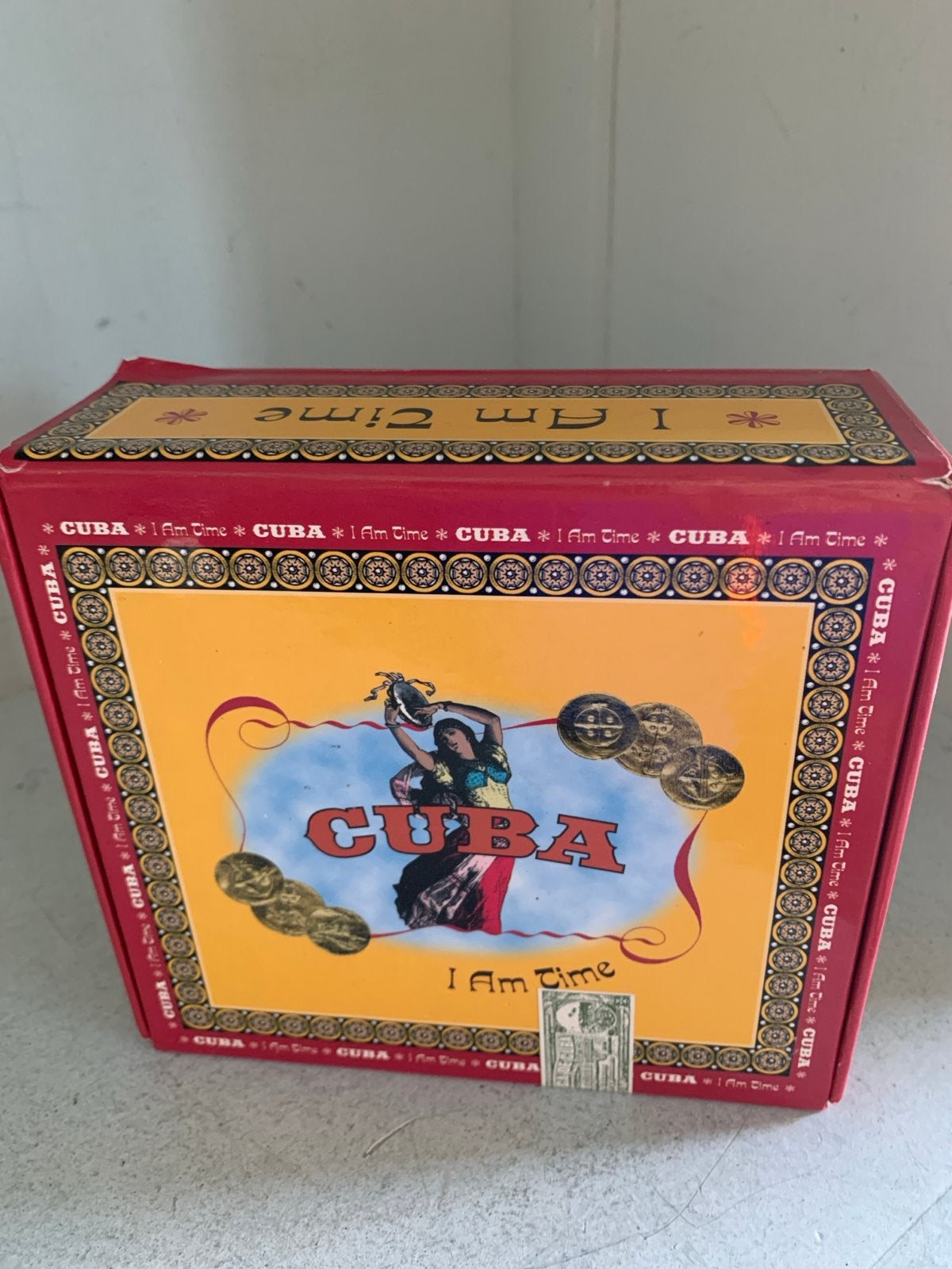 Cuba I Am Time - 4 CD Boxset met Boek in sigarenbox, Boxset, Ophalen of Verzenden, Zo goed als nieuw, Latijns-Amerikaans