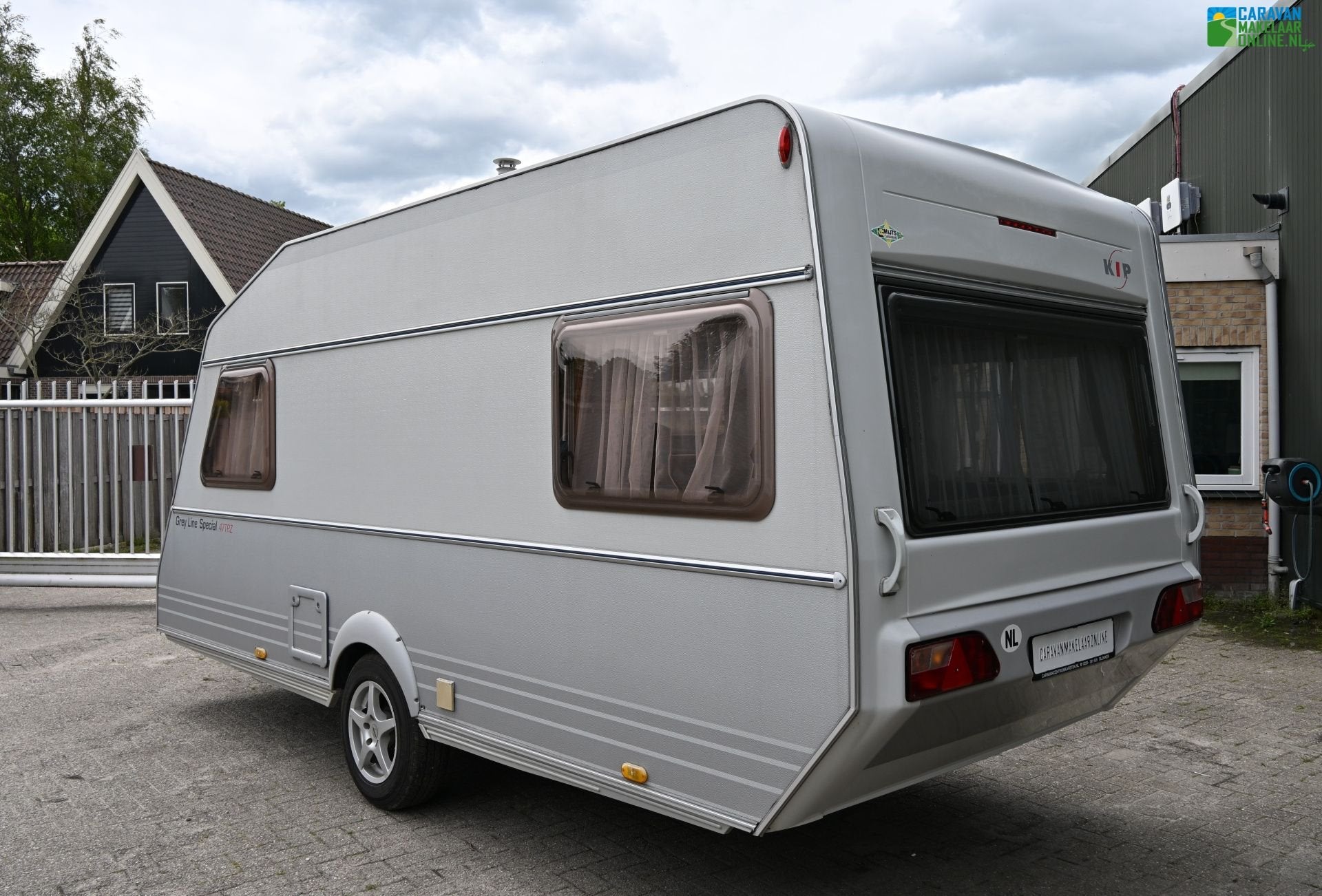Kip Grey Line Special 47 TRZ, Caravans en Kamperen, Rondzit, Kip, Bedrijf, Kachel